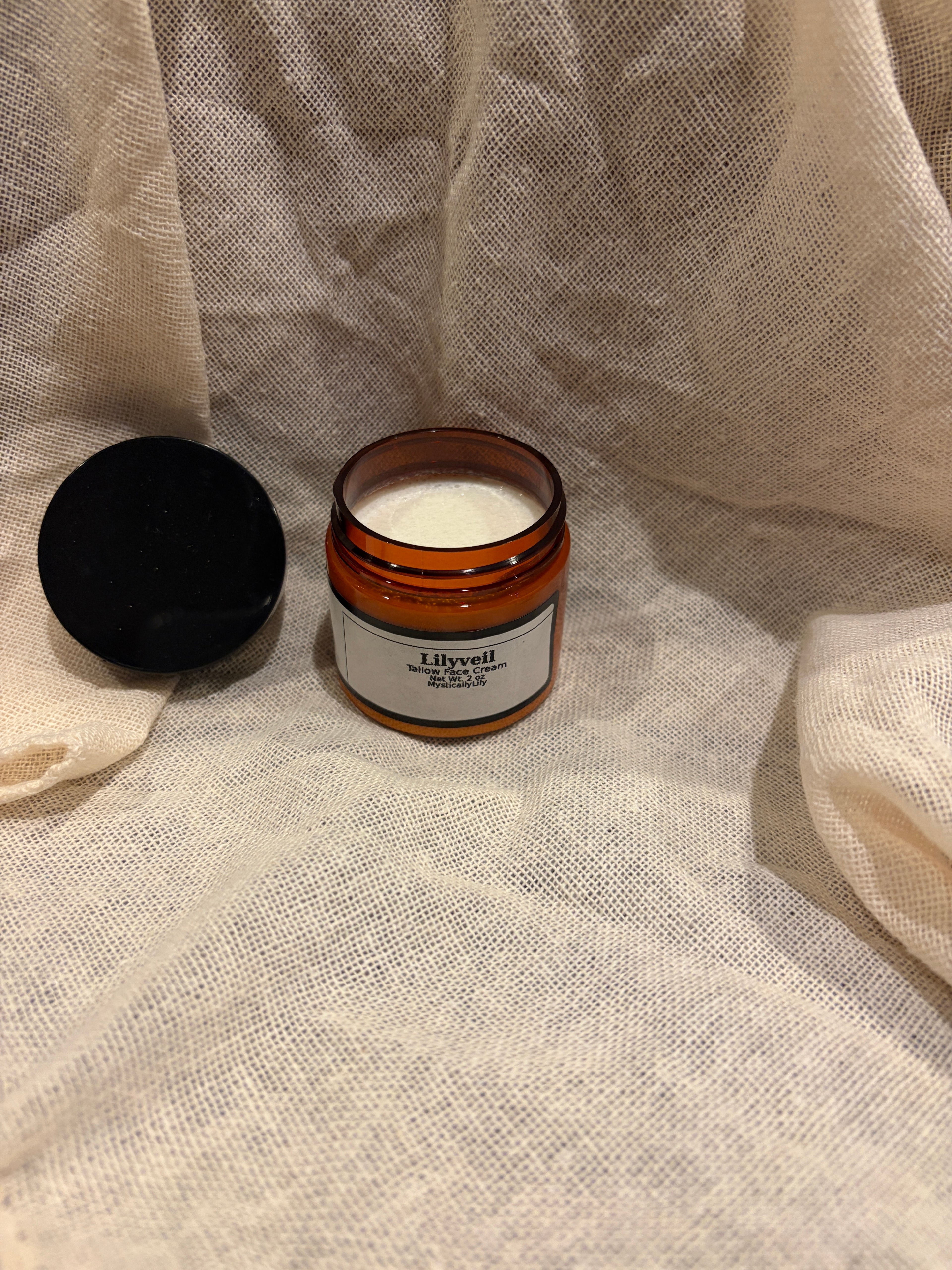 Lilyveil Tallow Face Cream 2oz